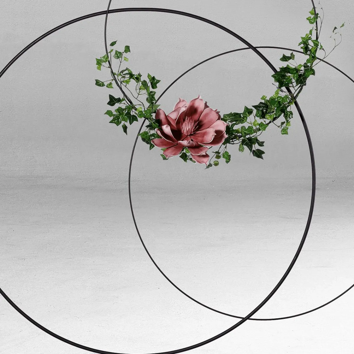 Ayudas Y Herramientas De Decoración|Decoración De Otoño>DecoWoerner Anillo Decorativo De Metal, Entre 58 - 60 Cm Ø negro