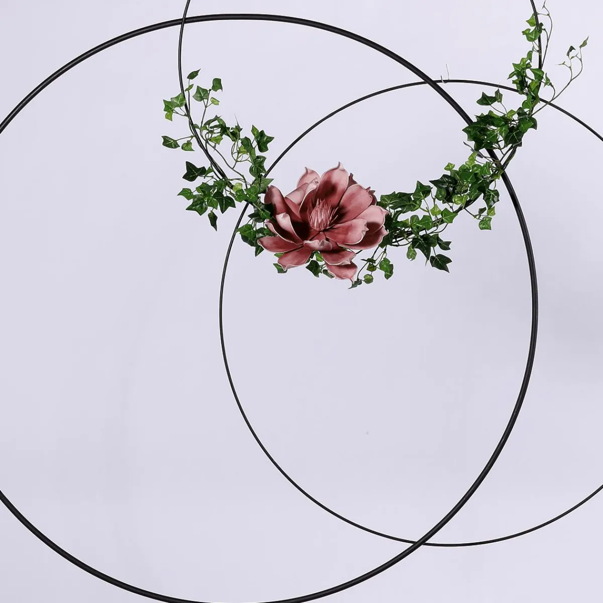 Ayudas Y Herramientas De Decoración|Decoración De Otoño>DecoWoerner Anillo Decorativo De Metal, Entre 58 - 60 Cm Ø negro
