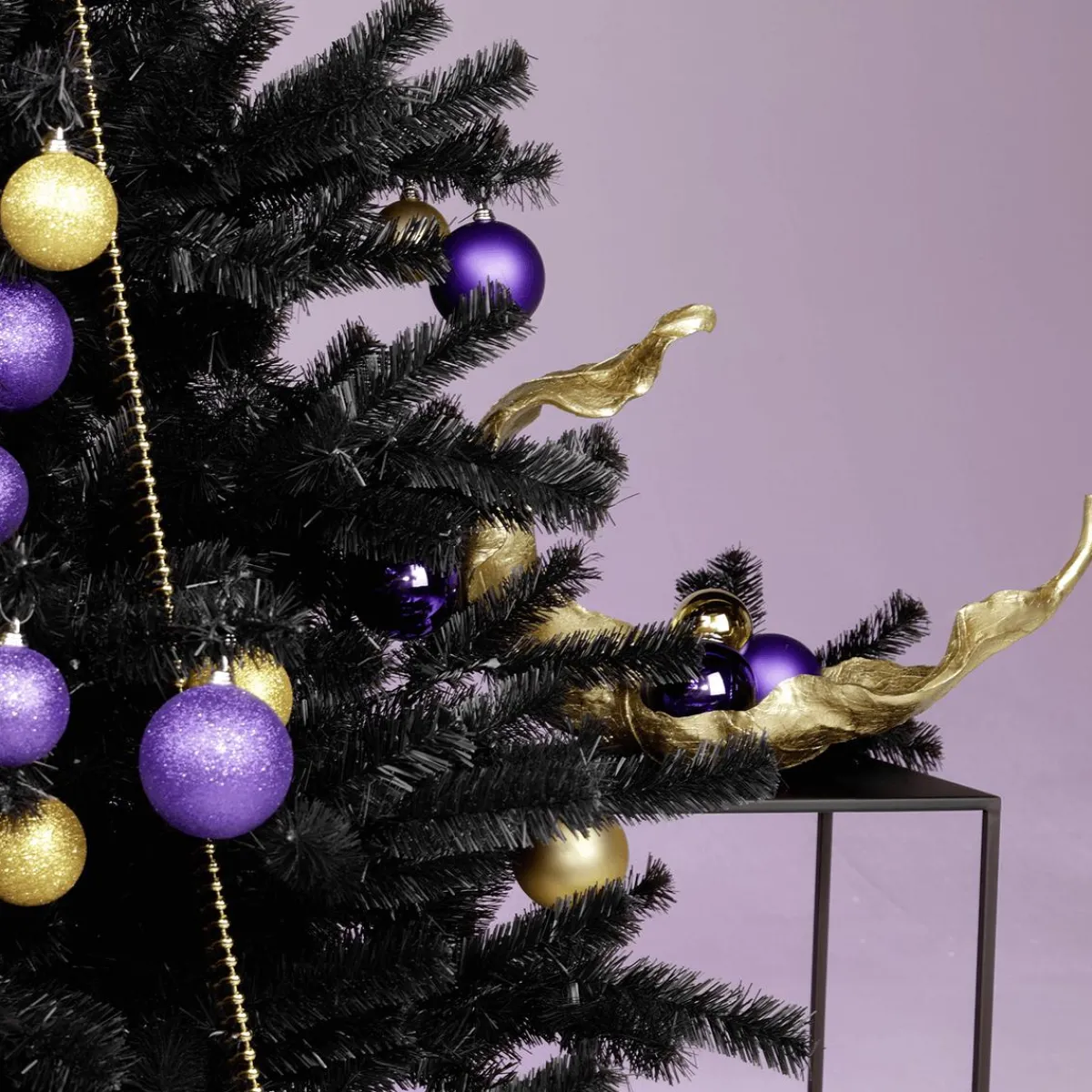 Bolas De Navidad>DecoWoerner Bolas De Navidad De Plástico Con Purpurina, 6 Cm Ø - 6 Piezas violeta