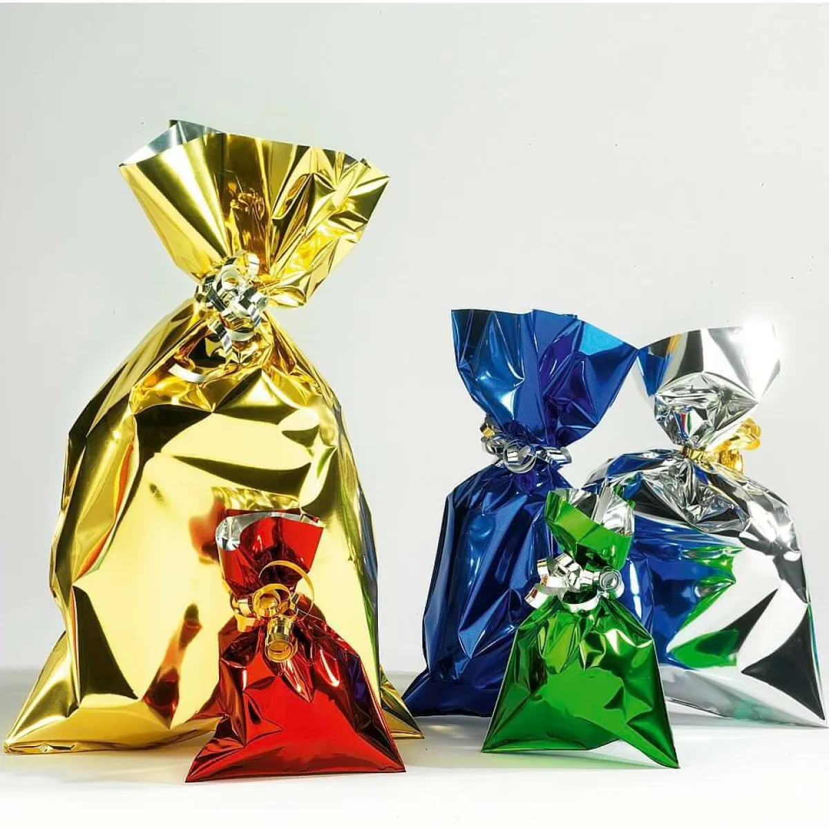 Bolsitas Con Cordón>DecoWoerner Bolsa De Regalo, Brillante, Color , 20 X 35 Cm plata