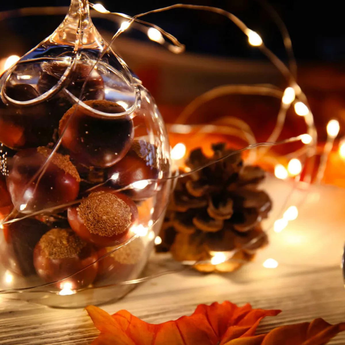 Luces De Navidad>DecoWoerner Cadena De Luces LED Con Alambre Con Baterías Para Exteriores, 100 LED, 10 M plata