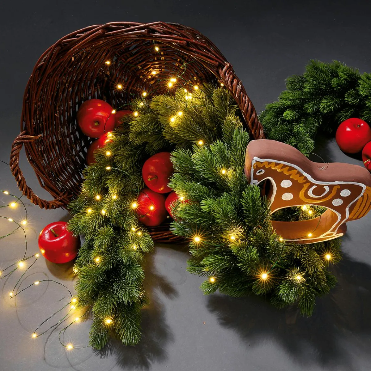 Luces De Navidad>DecoWoerner Cadena De Luces LED Con Alambre Para Exteriores, 50 LED, 5 M plata