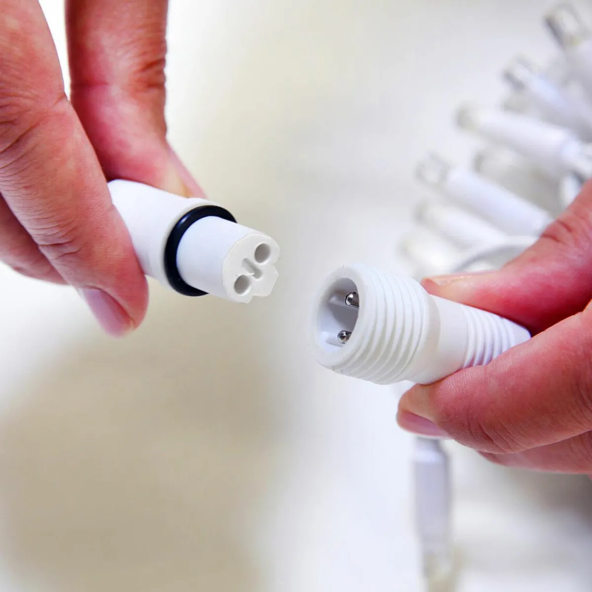 Luces De Navidad>DecoWoerner Cadena De Luces LED Parpadeante Con Tramos Acoplables Para Exteriores, 100 LED Cálido, 10 M blanco