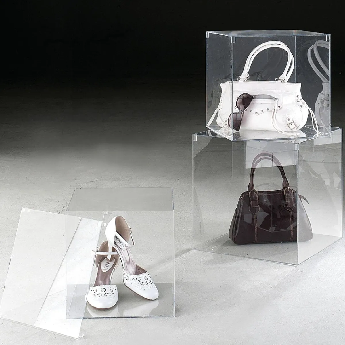 Expositores Para Tiendas>DecoWoerner Caja Cúbica Con Tapa 30 X 30 Cm transparente