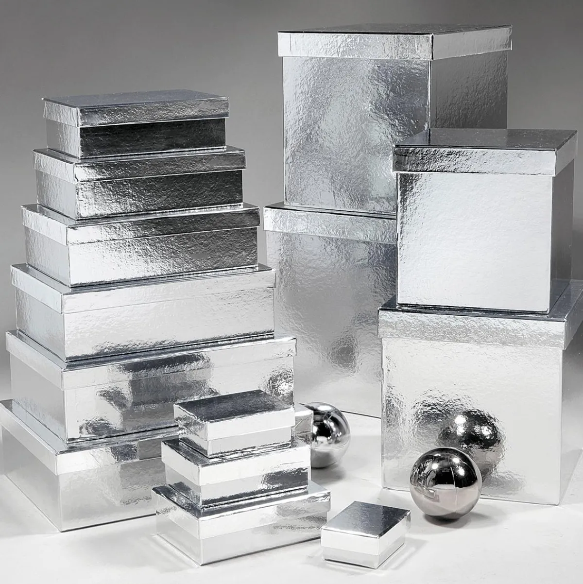 Cajas De Regalo>DecoWoerner Cajas De Regalo Cajas De Regalo Plateadas, 10 Unidades 6,5 X 3,5 X 8,5 Hasta 22 X 9,5 X 31 Cm (ancho X Alto X Largo) plata