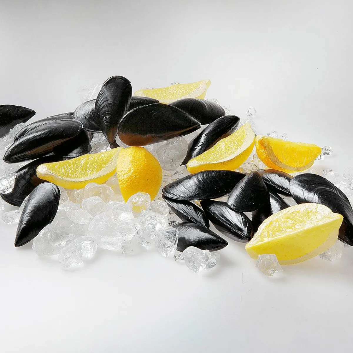 Pescados Y Mariscos>DecoWoerner Chupetes De Mejillones, Pack De 24 Uds. negro