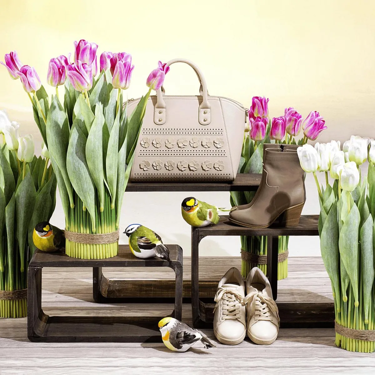Decoración De Animales|Decoración De Primavera>DecoWoerner Decoración Pájaro -naranja 19 Cm verde