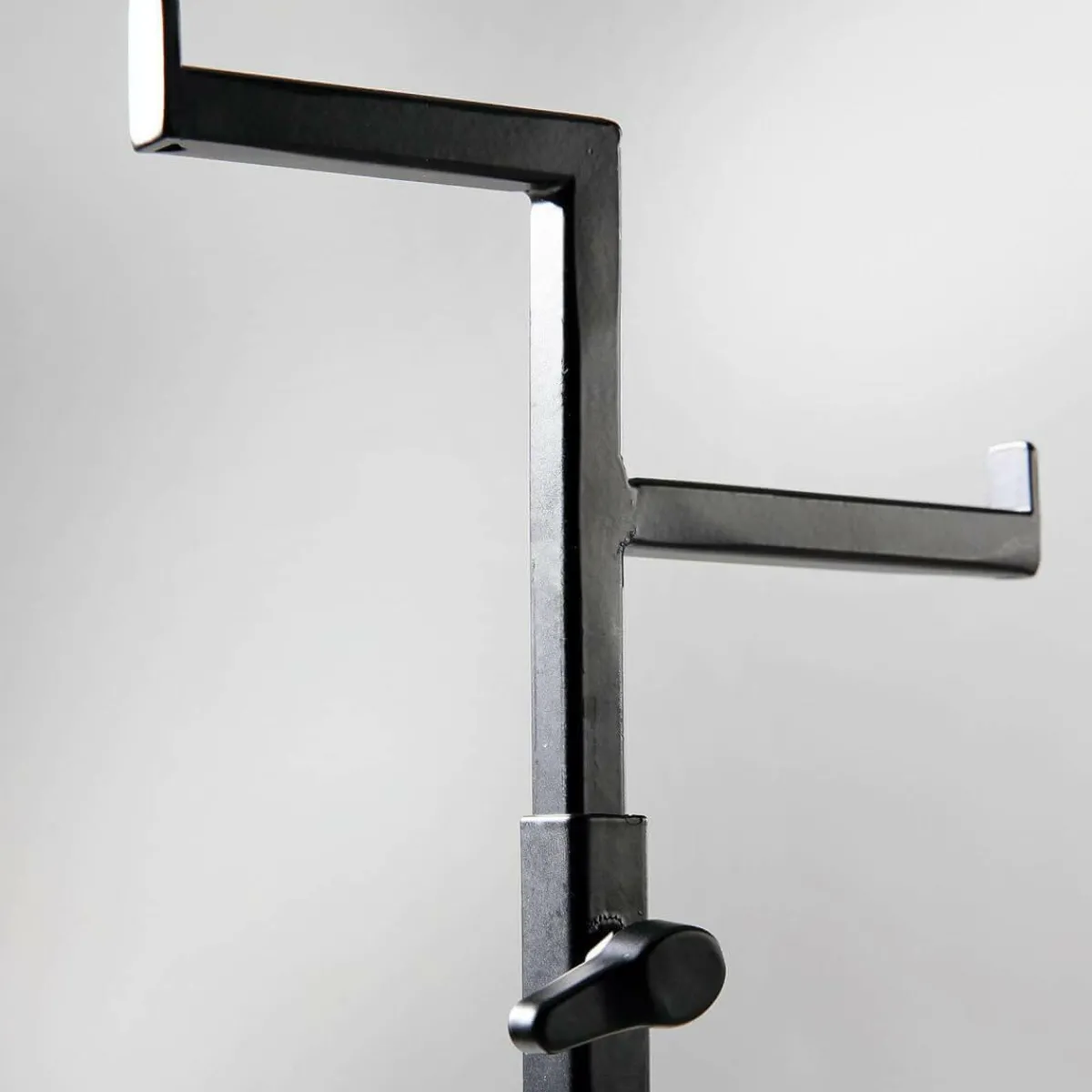 Expositores Para Tiendas>DecoWoerner Expositor De Accesorios 2 Brazo, Extensible 39 - 70 Cm negro
