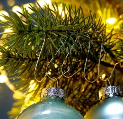 Bolas De Navidad><noscript><img width=