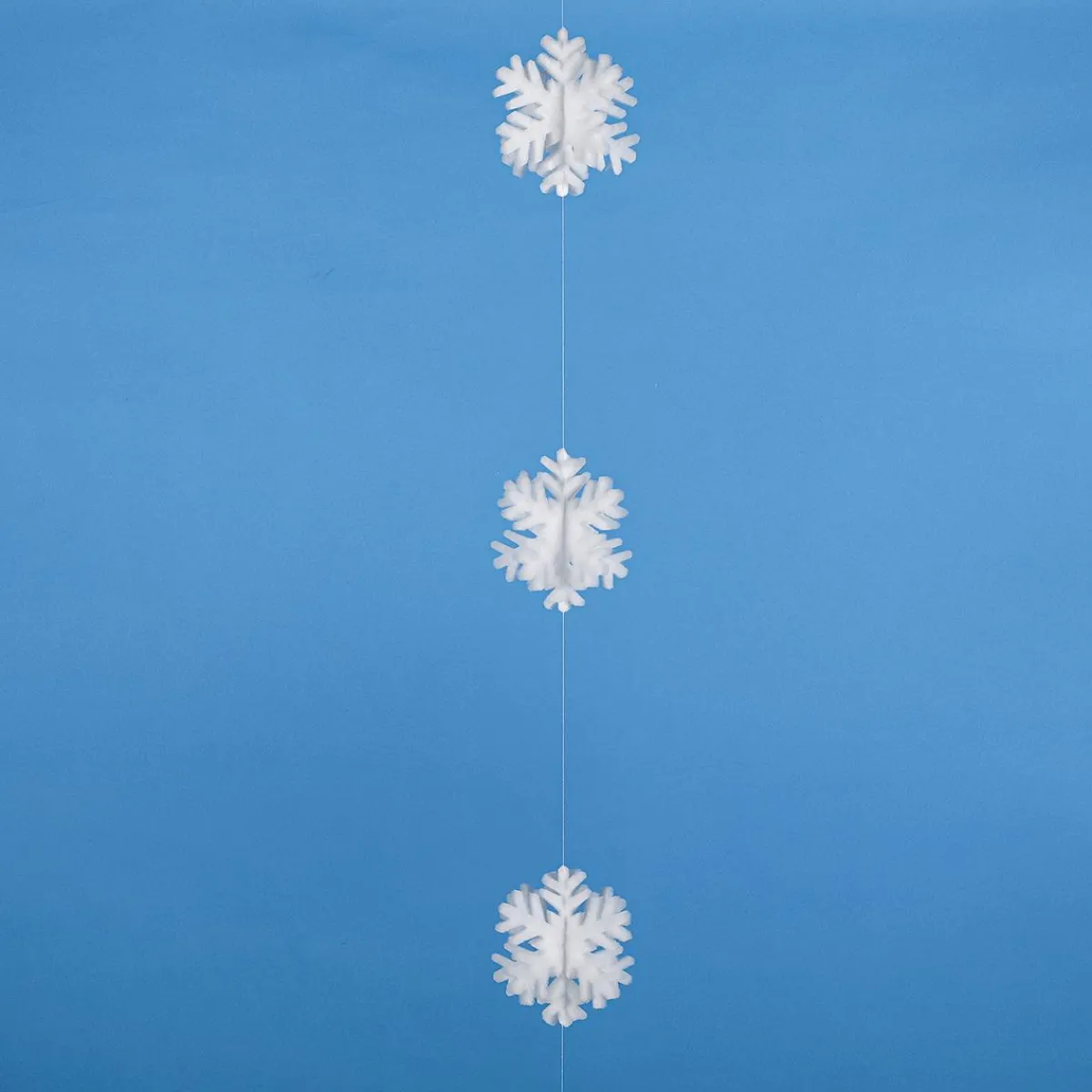 Decoración De Invierno>DecoWoerner Guirnalda De Copos De Nieve 3D Blanca, 180 Cm blanco