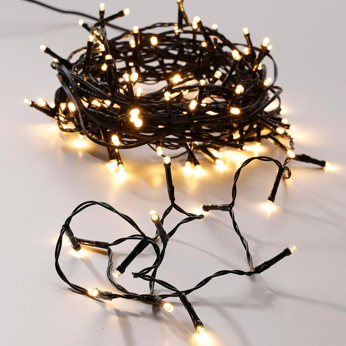 Luces De Navidad>DecoWoerner Luces De Hadas Negro 9 M, 120 LED Blanco Cálido IP44