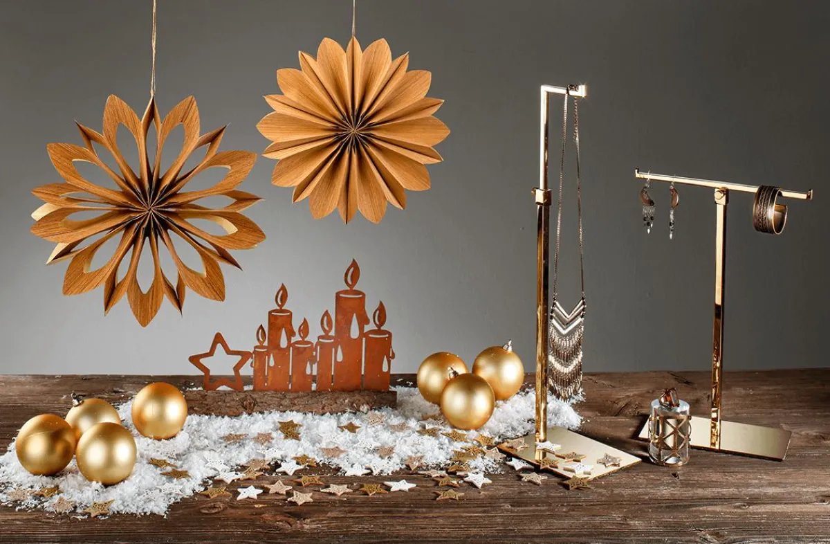 Figuras De Navidad>DecoWoerner Silueta De Velas Encendidas Con Pátina De óxido 31 Cm Marrón