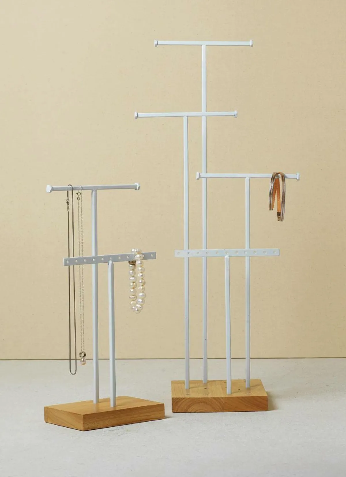 Expositores Para Tiendas>DecoWoerner Soporte De Joyería, Expositor En Forma De T 2 Piezas, Altura 32 Cm blanco